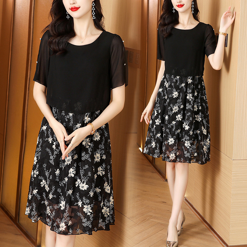 New Trendy Two-Piece Chiffon Dress 2026 Mom Style Korean Version Tummy-Concealing Slimming Elegant Mid-Length Printed Dress