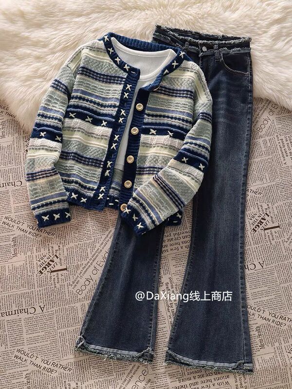 Korean Fashionable Suit, Retro Lazy Style, Soft and Waxy Contrasting Color Sweater, Knitted Jacket, Women's Bootcut Jeans Three-Piece Set