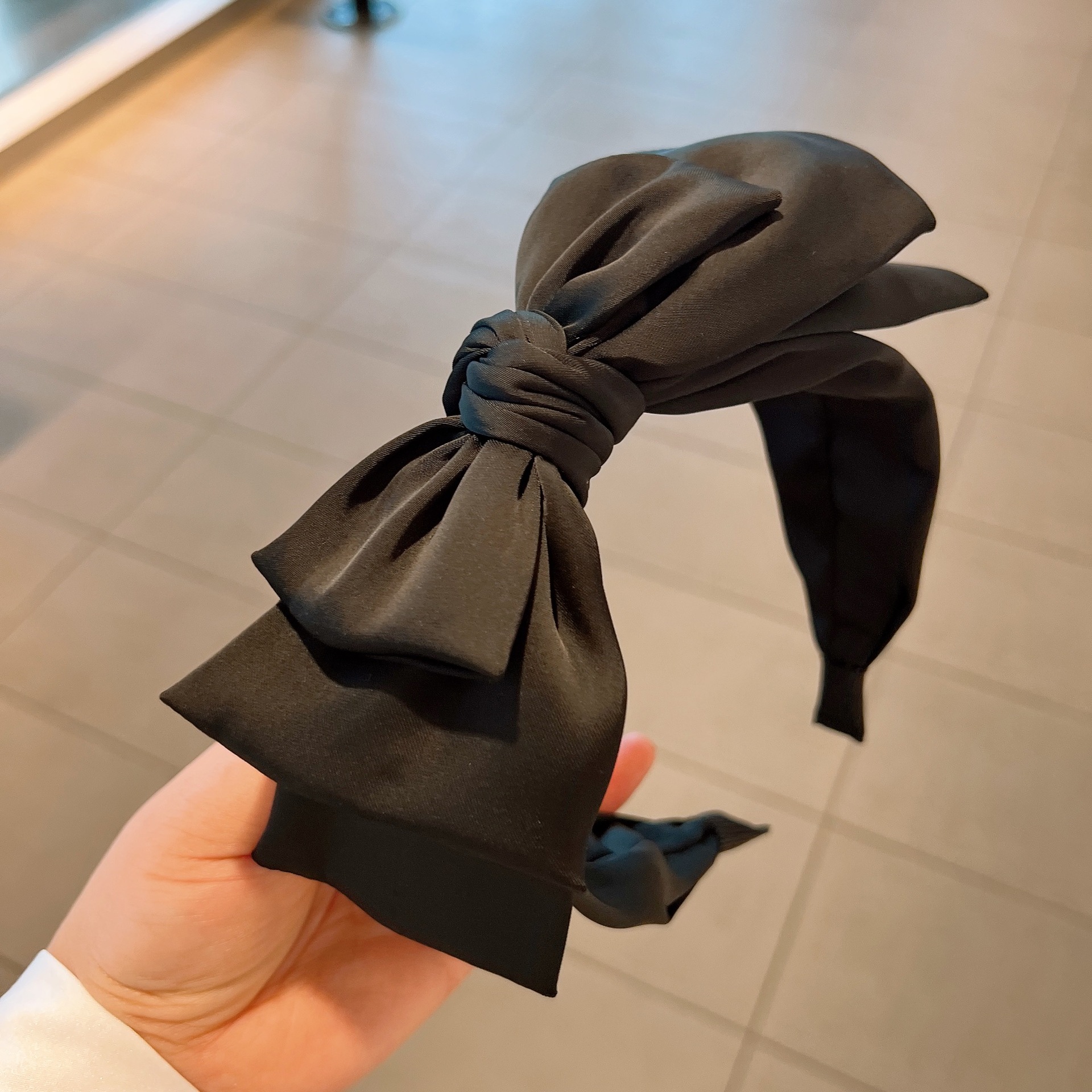 韓國東大門復古ins～氣質黑色大版三層蝴蝶結減齡顯臉小發卡頭箍