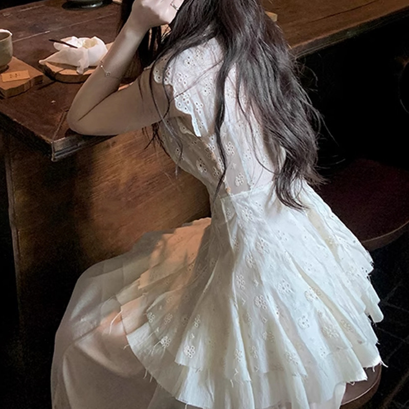 Jue 美しいカットニッチ最適化バージョン超ヘビーデューティテンセルウエストトップジャカード刺繍スカート女性のための 2025 夏新|undefined