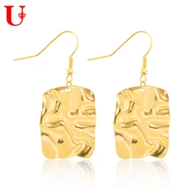 手链;耳环;项链