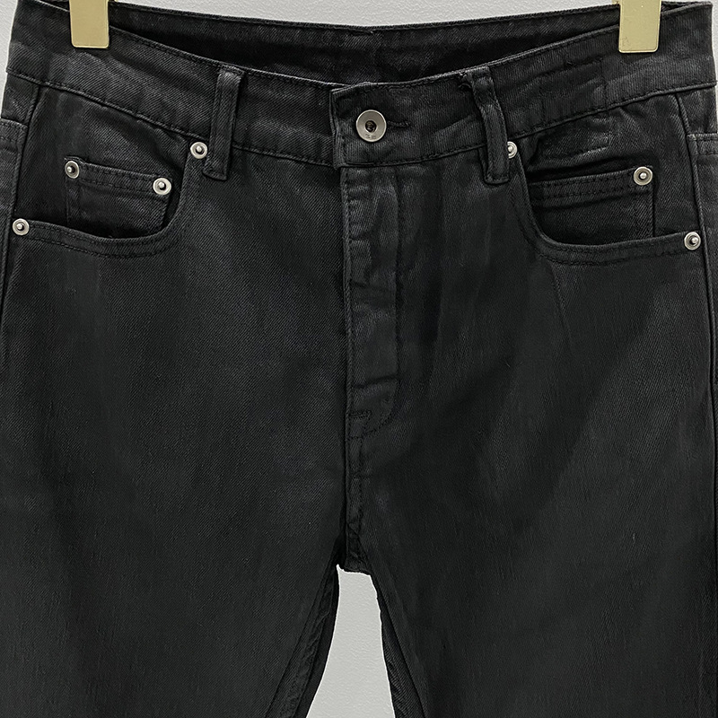 Jeans Largos para Hombre SUBHUMAN | Estilo Clásico Oscuro Versátil para Otoño/Invierno con Acabado Encerado Artesanal y Diseño Propio