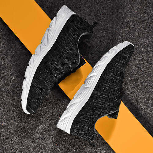 Men's Breathable Mesh Air Mesh Running Shoes for Summer Sports Casual Travel Comfortable Air-Permeable Holes Flyknit Shoes