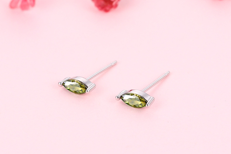 Women's Gender 1 Pair 925 Sterling Silver Oval Zircon Ear Studs