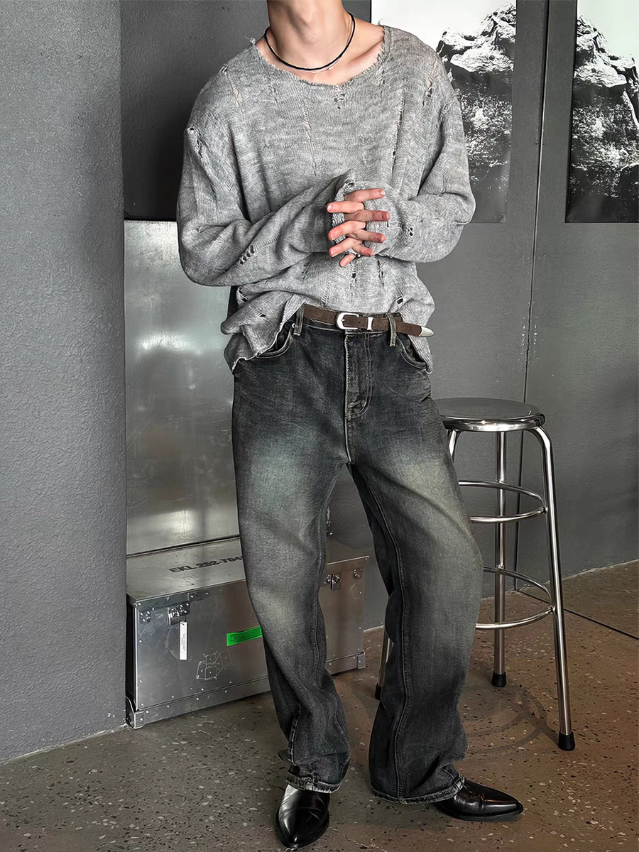 Herrenbekleidung: Herren-Strickpullover im Used-Look mit Spitzenbesatz und übergroßem Kragen – Trendiger Langarmpullover für Streetwear und Lagenlook_voghion.com