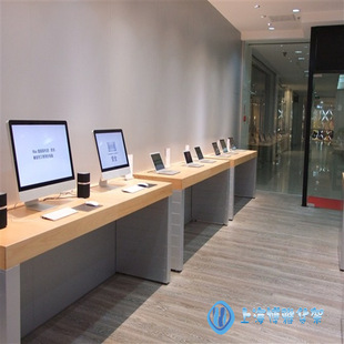 �֙C�w�̨չʾ��������Ʒ�����С��֮�ҙ�̨���a�aƷ��Xչʾ̨