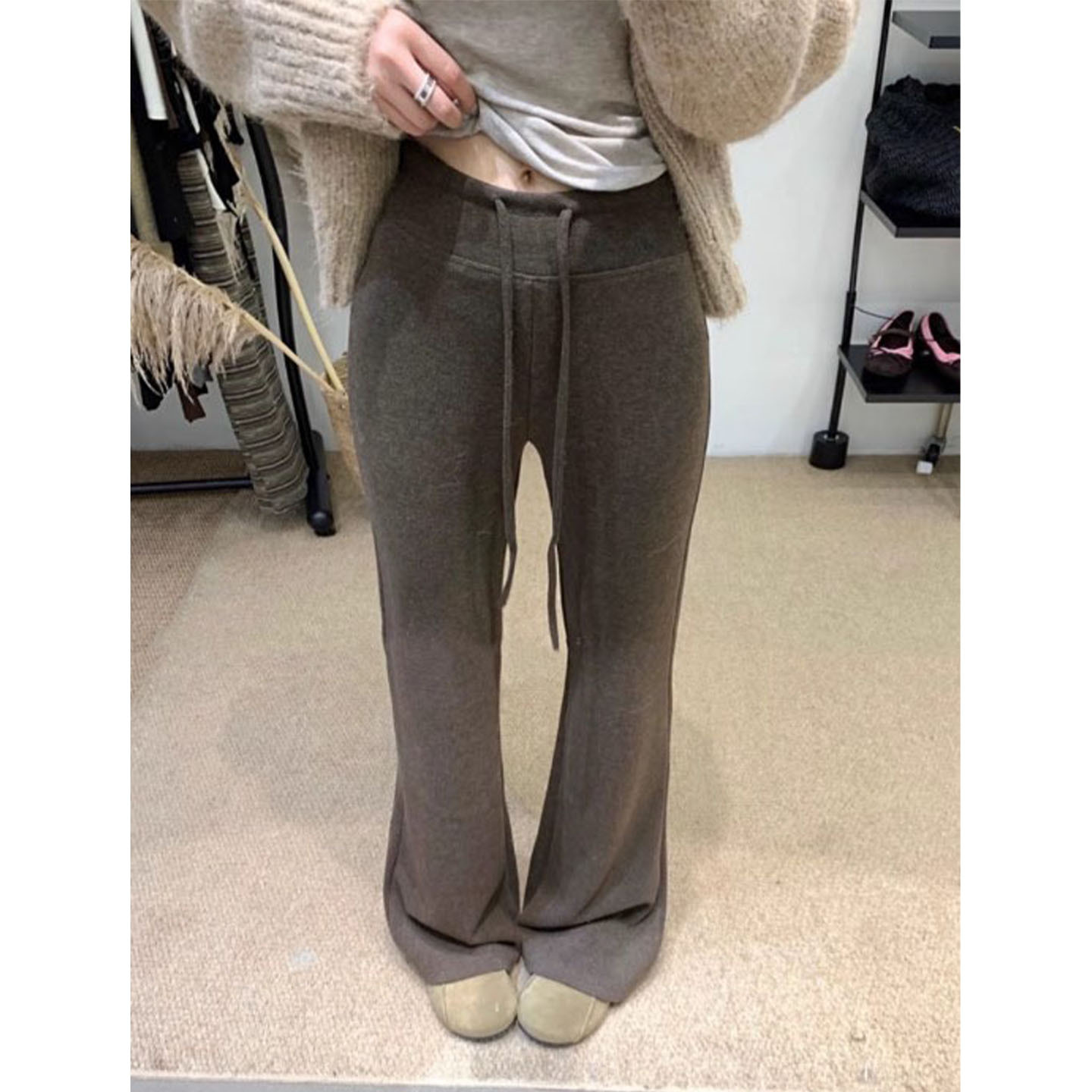 2025 Autumn and Winter New Niche Lazy Style Slightly Flared Drapey Glutinous Rice Pants Women's High-Waisted Slim Casual Sports Long Pants