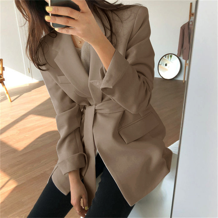 Abbigliamento donna Giacca nera da abito Cintura da donna 2024 Nuovo design primavera e autunno Nicchia Stiratura gratuita Temperamento Piccolo abito Manica lunga_voghion.com