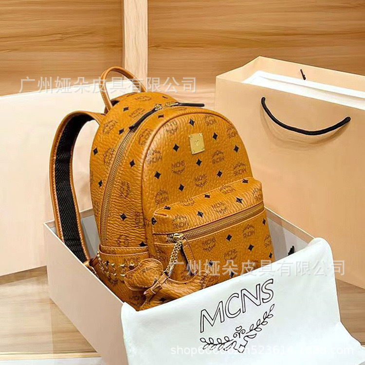 Backpacks and Shoulder Bags Are Suitable for Mc Storage, Classification, Organization, Multi-Pocket Design, Multi-Compartment Backpacks, High-End Storage, Lightweight Backpacks and Shoulder Bags Are Suitable for Mc Storage, Classification, Organization, Multi-Pocket Design, Multi-Compartment Backpacks, High-End Storage, Lightweight