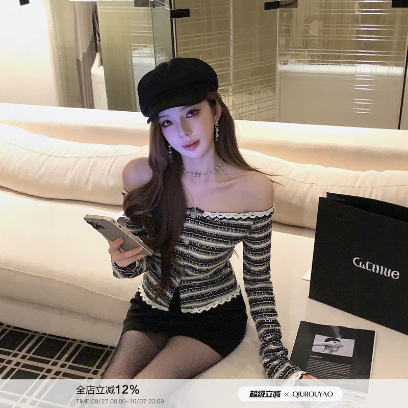 Qiu Rouyao Black and White Off-Shoulder Striped Tweed Knit Jacket for Women, New Autumn Slim-Fit Chic Top Qiu Rouyao Black and White Off-Shoulder Striped Tweed Knit Jacket for Women, New Autumn Slim-Fit Chic Top