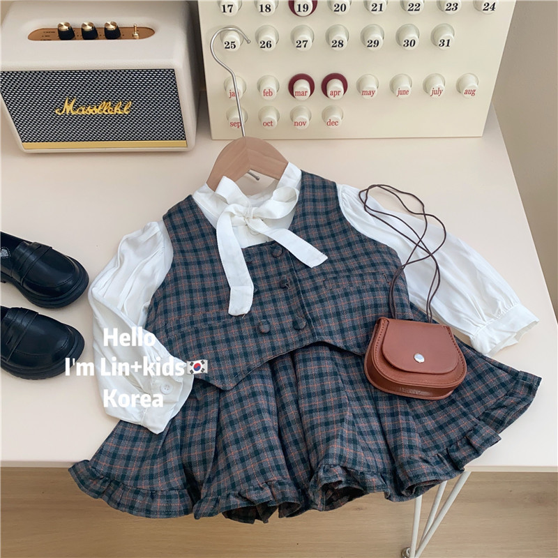 fashion lattice Vest skirt suit girl Dress Spring and autumn season new pattern Korean Edition Western style shirt jacket