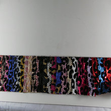 加密3MM重叠鱼鳞片绣花植绒豹纹布料 叠片电脑绣花布亮片珠片面料