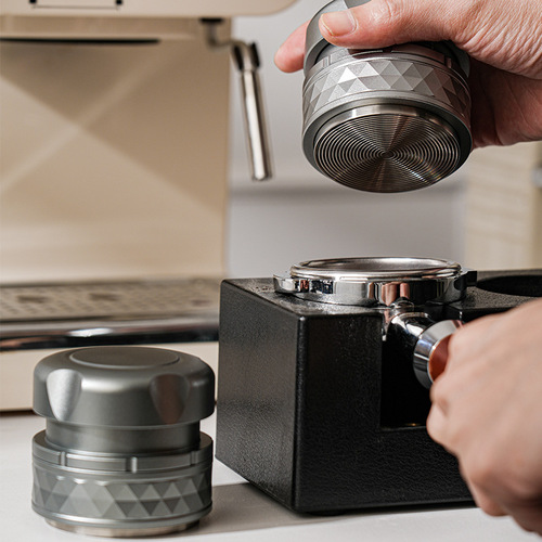 Stainless steel coffee press powder distributor balanced elasticity constant espresso coffee filling press with scale 58mm