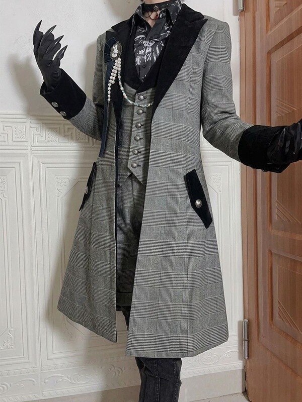 Dusky misty autumn collection: new elegant prince-style outfit with a stylish plaid design, mid-length coat for women