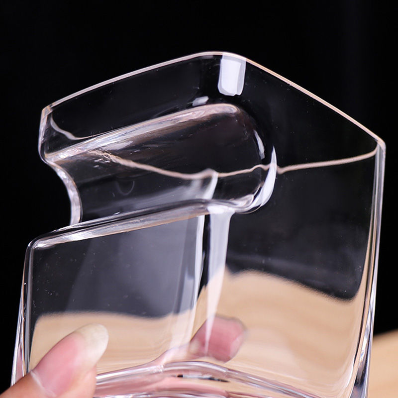 Vaso de whisky ligero de lujo de cigarro de cristal creativo de vidrio de whisky ins copa de compañero