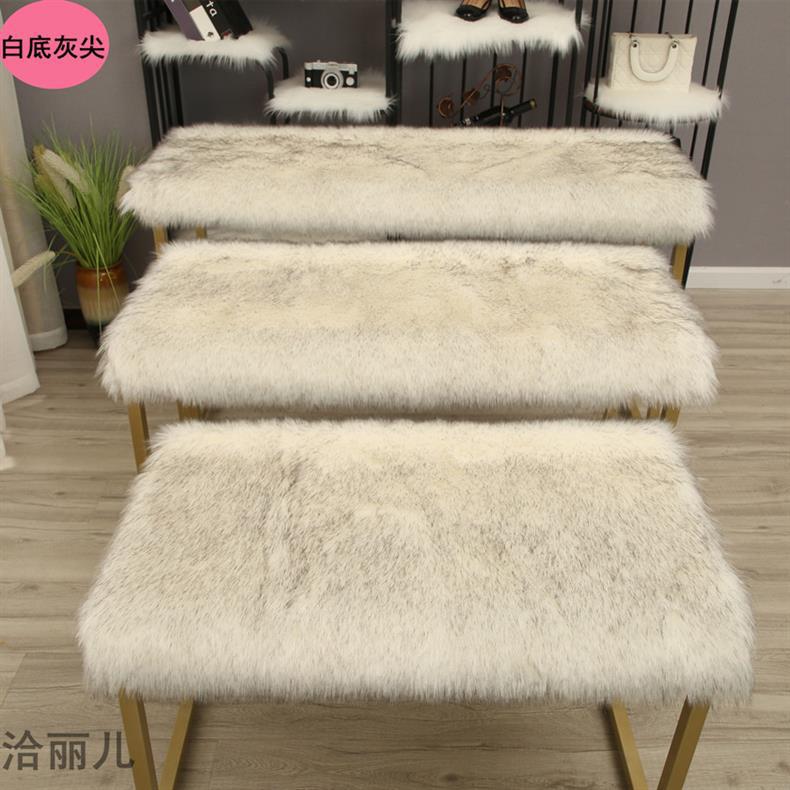 Room Lunch Break Short Plush Bay Window Mat Balcony Blanket High-End Soft Cushion Game Pet German Door Mat Girl