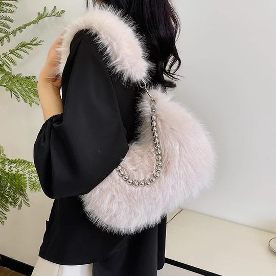 爆款潮流毛绒绒包包女2024新款女包狐狸毛斜挎包单肩腋下包毛毛包