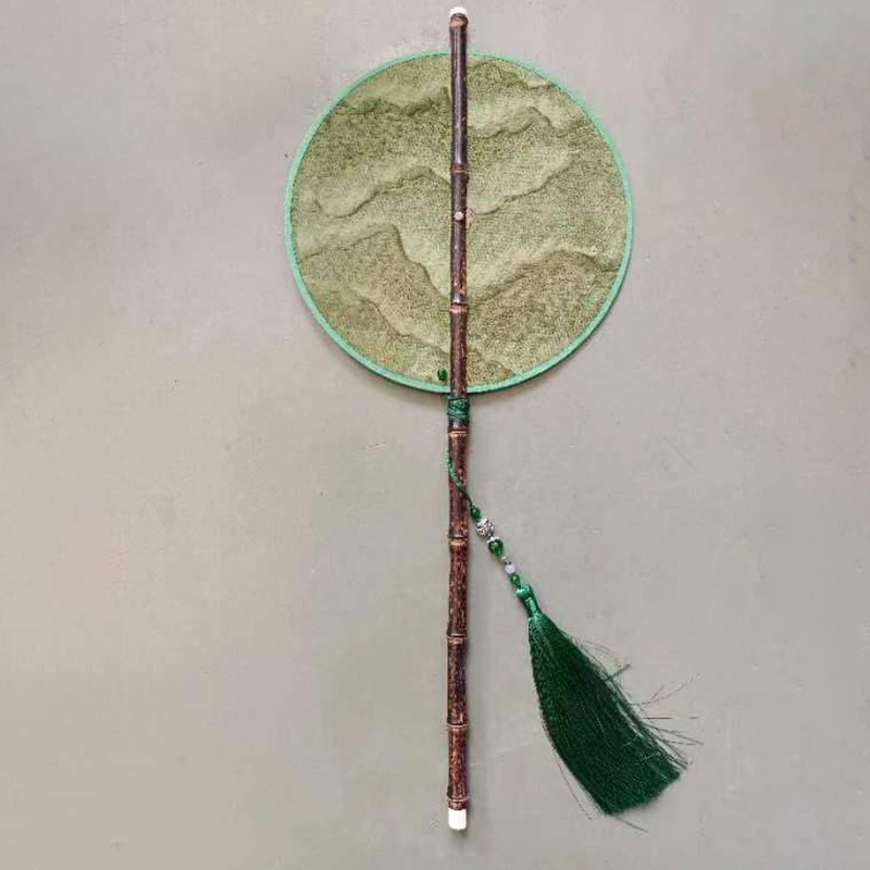 Ventilador de cintura antiguo estilo Hanfu impresión grupo de ventilador al por mayor cheongsam ventilador de cintura de mango largo frisa puede rizar ventilador de colga de mango largo ventilador de bambú púrpura