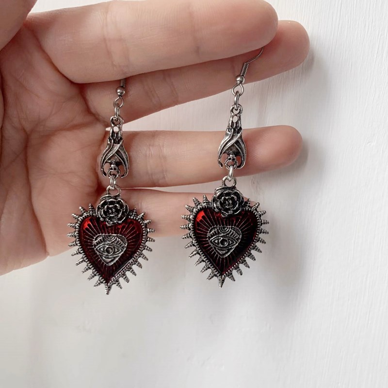 15g Weight Alloy Ear Needle Material Drop Earrings Classification 1 Pair Quantity Holiday, Daily Occasion Alloy Material Halloween Festival Heart Shape, Butterfly, Skull Pattern Women's Gender Hip-Hop Style 1 Pair Halloween Hip-Hop Heart Shape Butterfly Skull Alloy Drop Earrings 5