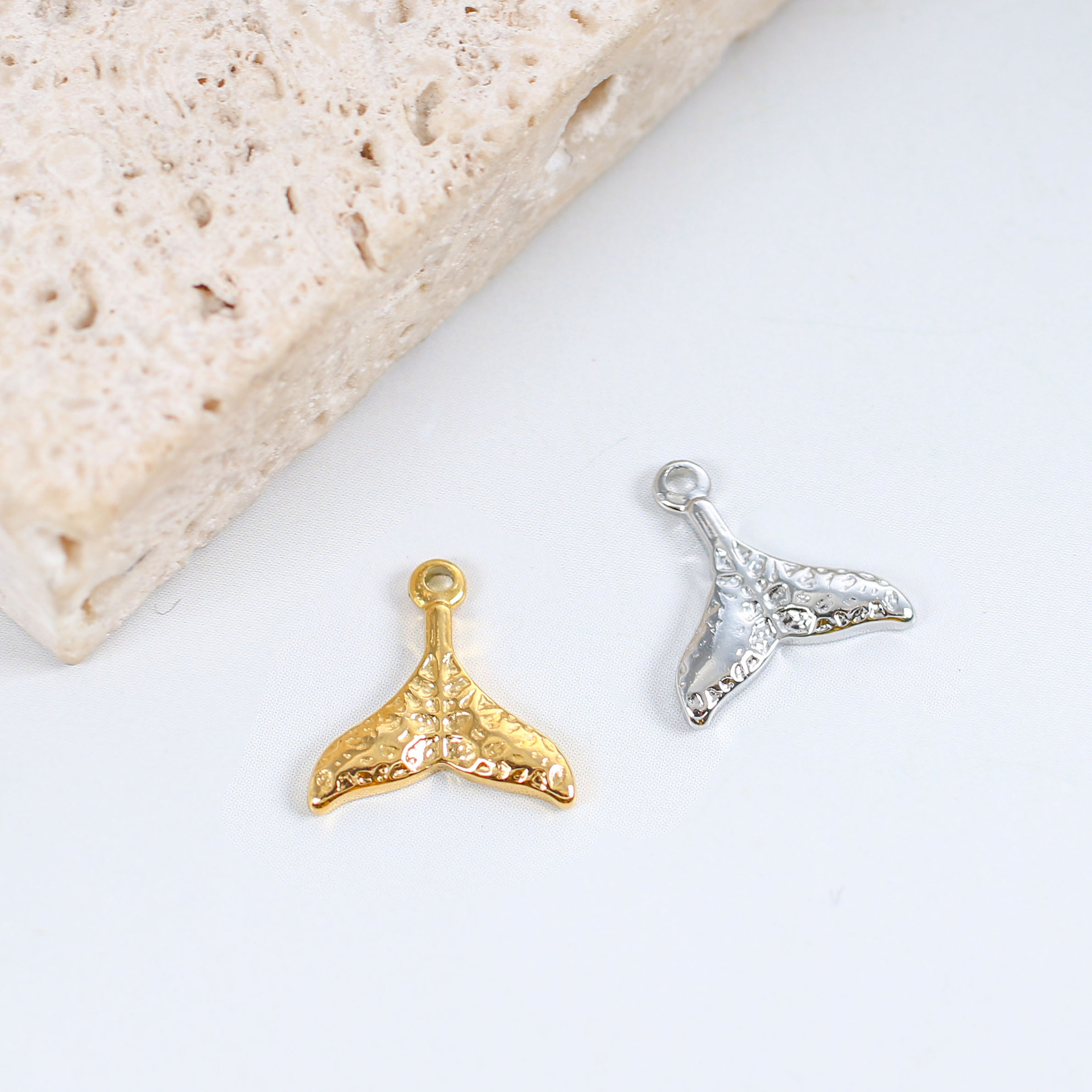 All Seasons Season 3 PCS/Package 11mm*11mm 304L Stainless Steel Fish Tail Pendant