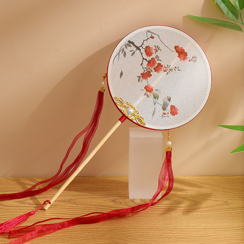 Nuevo ventilador de palacio chino, ventilador de grupo especial de danza, ventilador de estilo chino, ventilador de ropa Han, falda de caballo para niños, cheongsam, ventilador redondo de cinta para mujeres