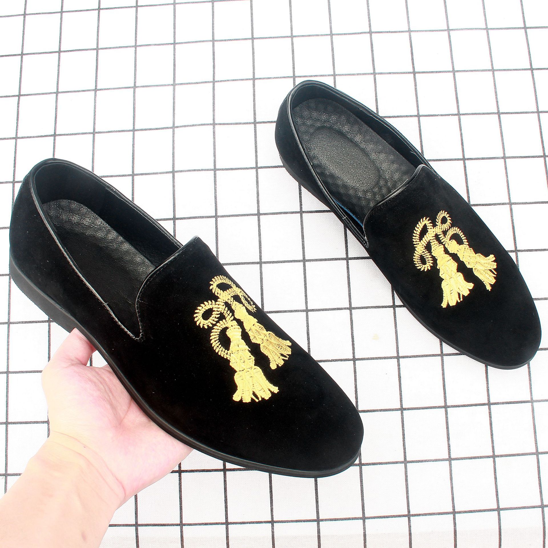 �ļ�������ʿƤЬƽ�״�������Ь�г���ʱ�л�����������Ь��266