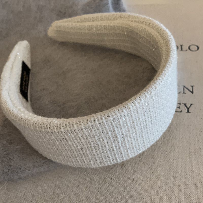 2024 otoño y invierno nuevo temperamento rojo en línea otoño y invierno trenzado banda de cabello mujer francesa cráneo alto banda ancha presión de cabello clip