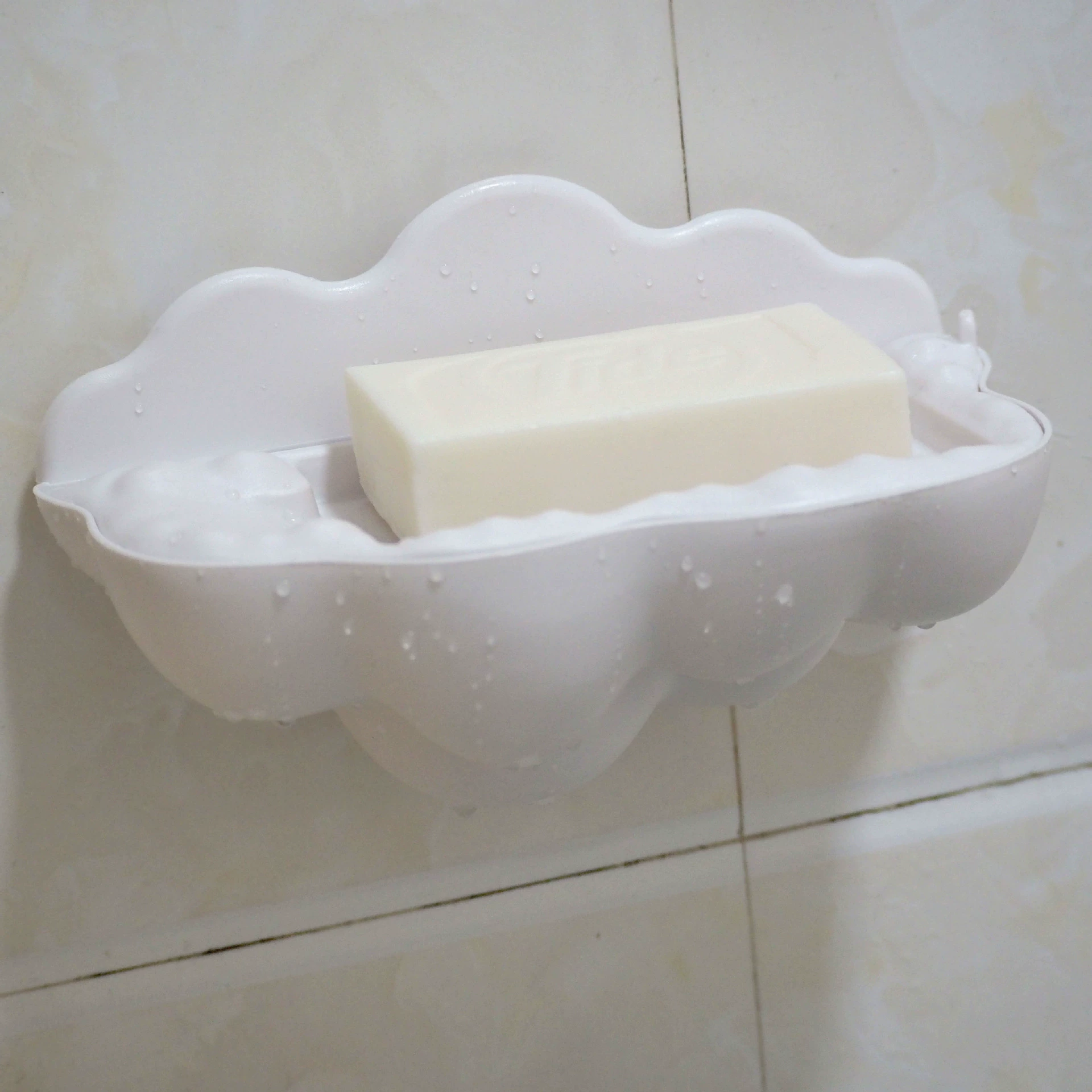 Ящик для мыла в форме облака большой емкости, без перфорации, без следов, настенный ящик для мыла в форме облака, защищенный от слива и капель