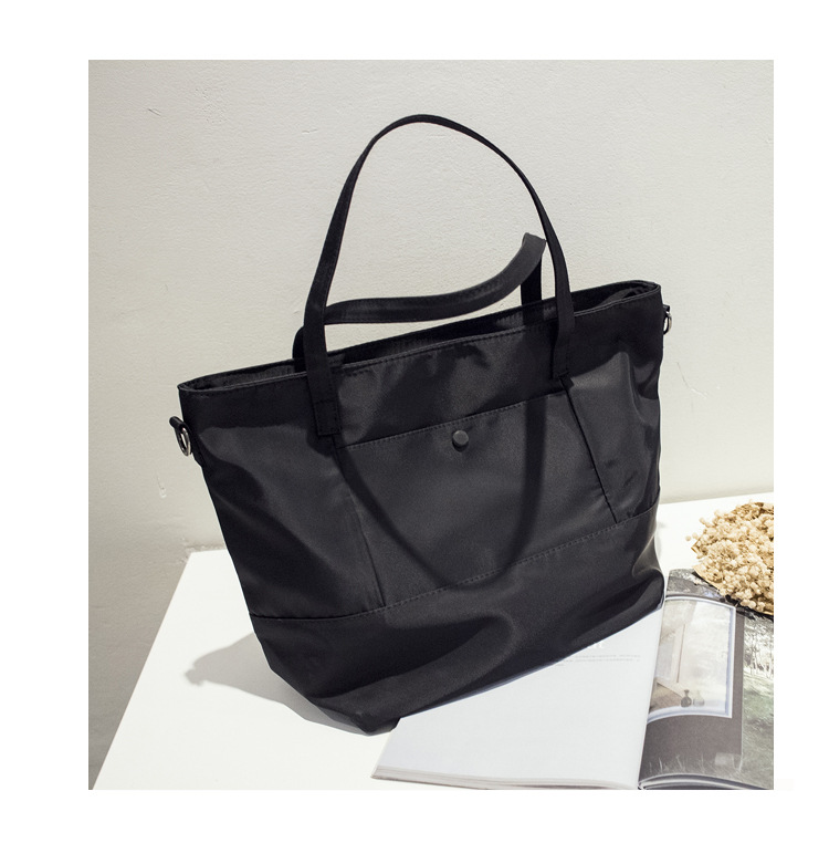 2024 New Korean Edition Trendy Women's Simple Waterproof Cloth Versatile Large Capacity Short Distance Travel Fashion_voghion.com