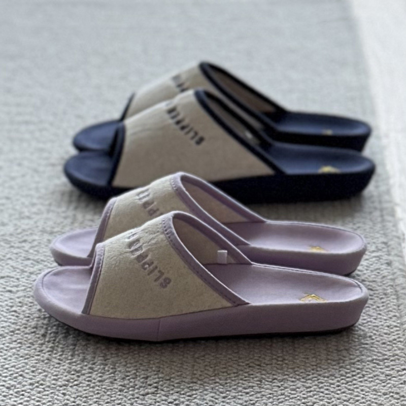 Four Seasons Home Cotton and Linen Slippers for Men and Women, Couple Style, Color-Block Design, Indoor Silent Non-Slip Arch Support Wholesale