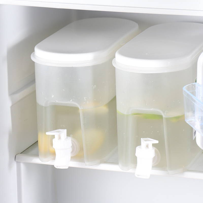 Refrigerator Plastic Water Dispenser with Faucet 3.5L Household Large Capacity Cold Water Bucket Lemon Cool Water Bottle Ice Water Dispenser