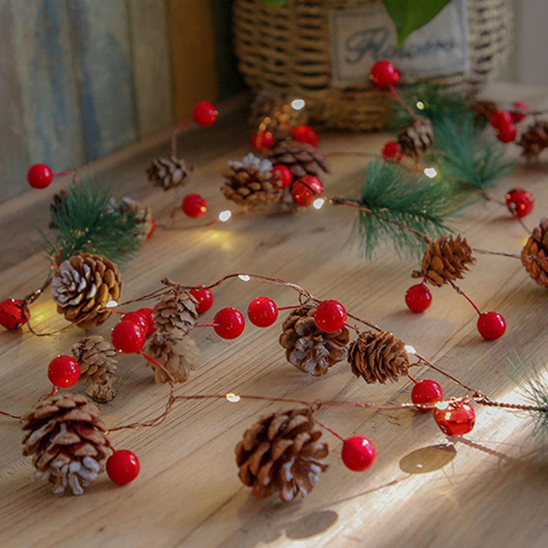 跨境專供LED聖誕銅線燈小紅果燈電池盒燈串聖誕節日彩燈裝飾松果