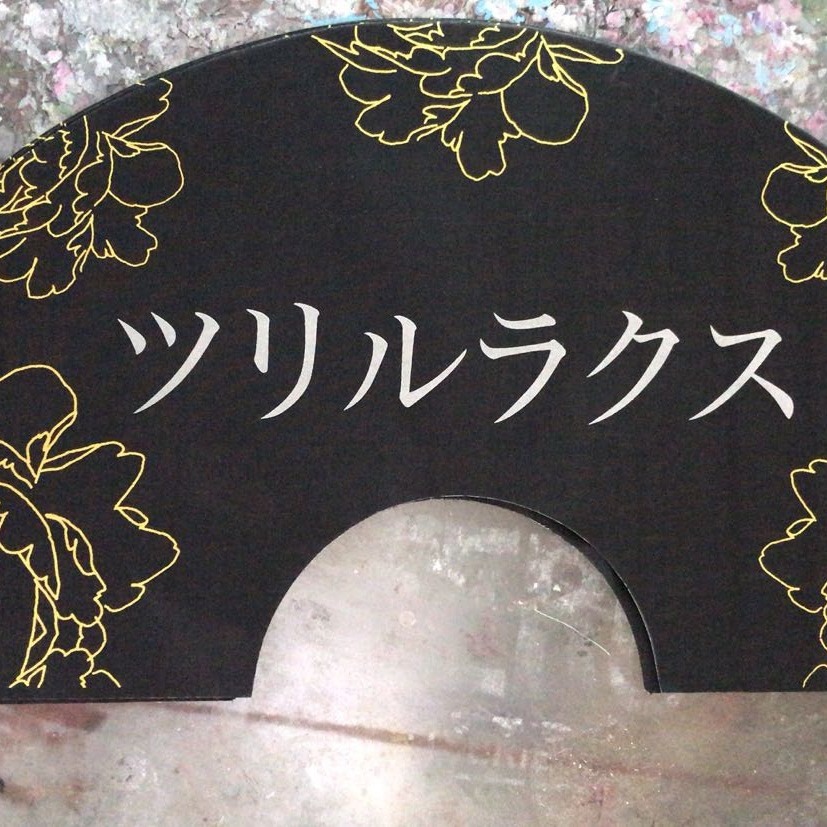 Abanicos publicitarios de venta directa de fábrica, disponibles en 7, 8, 9 y 10 pulgadas, abanicos plegables de bambú con tela de seda para hombres.