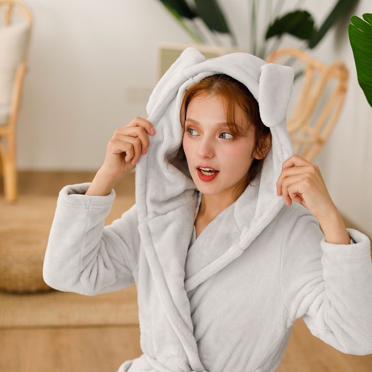 o家卡通动耳长款毛绒睡袍女秋冬款珊瑚绒家居服法兰绒睡衣女冬