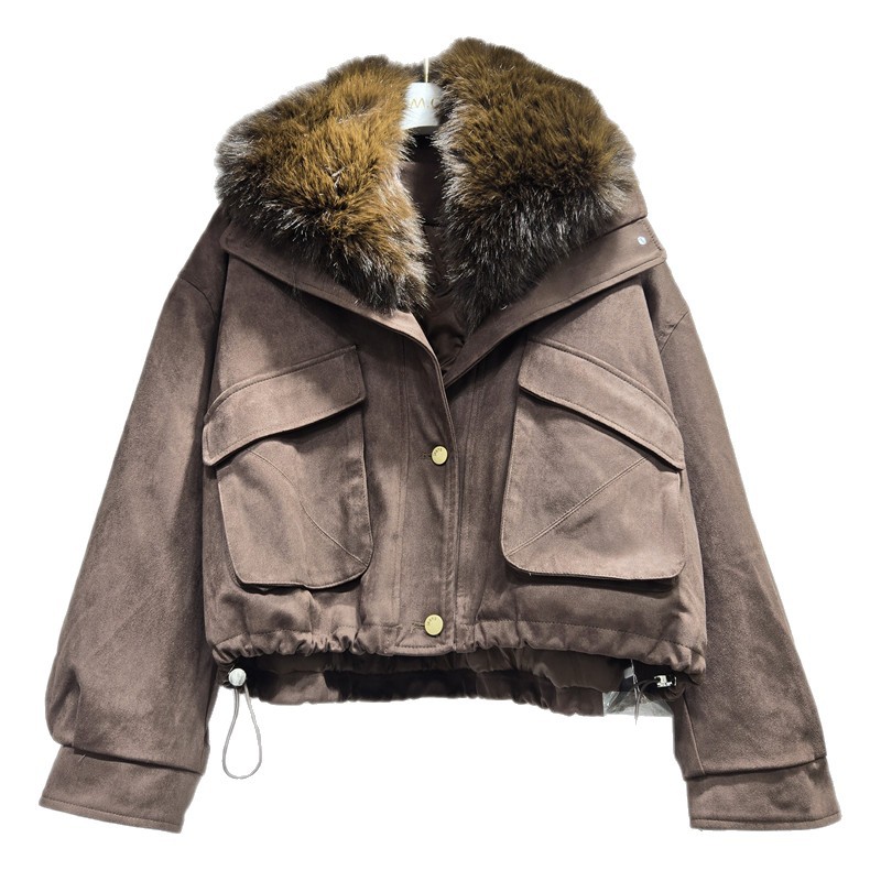 Trajes de algodón para mujeres cortos de invierno 2025 nuevos trajes de algodón calientes gruesos de moda de abrigo de piel de peluche de moda