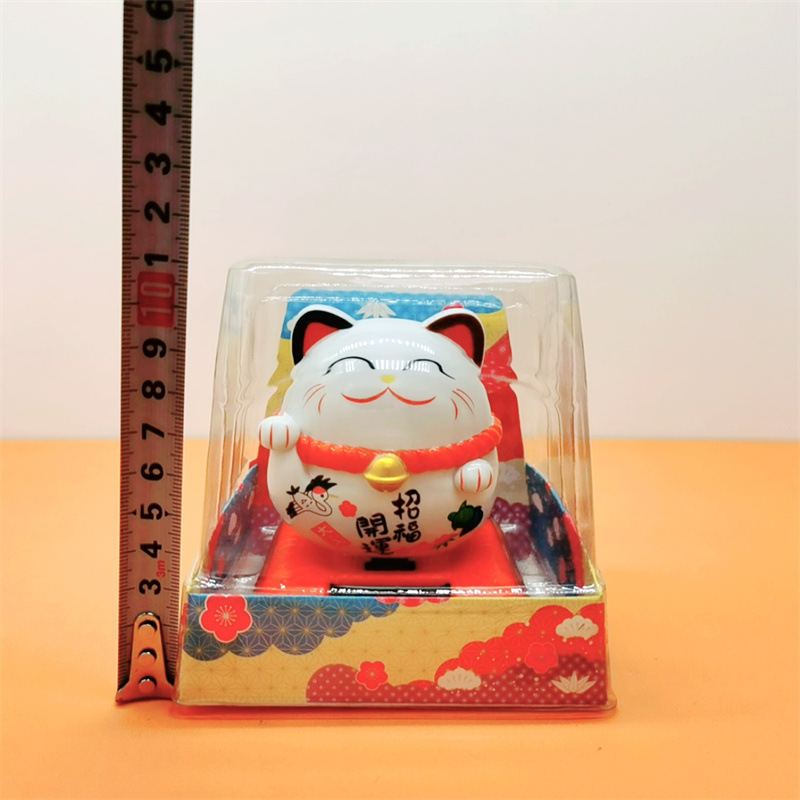 Cross-border creative solar fortune cat decoration car dashboard with cute decoration car supplies