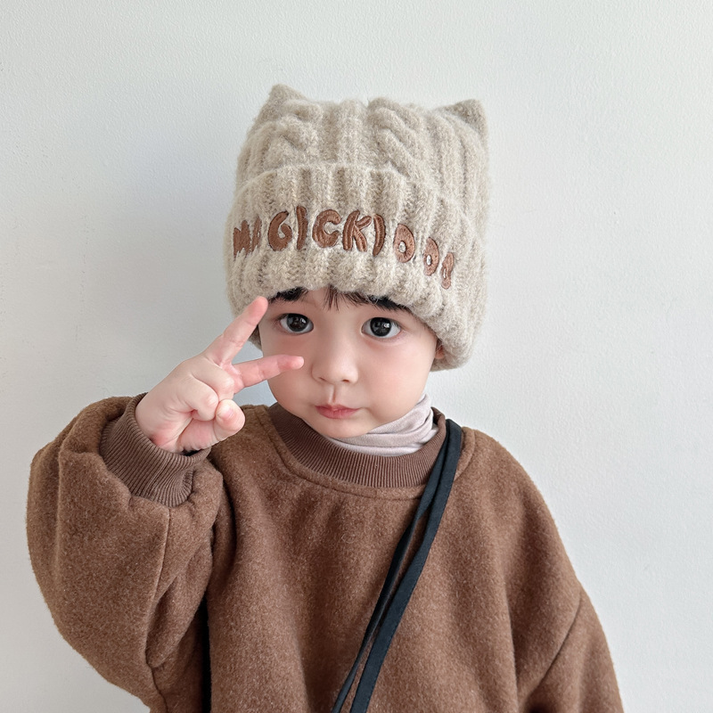 children‘s embroidery hat letter ear cute wool hat pattern ear protection and wind protection keep baby warm student knitted hat