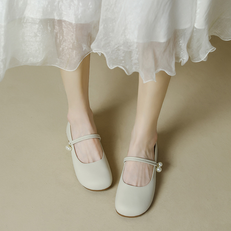 Traditional Chinese Style Soft Leather Mary Jane Ballet Flats_voghion.com