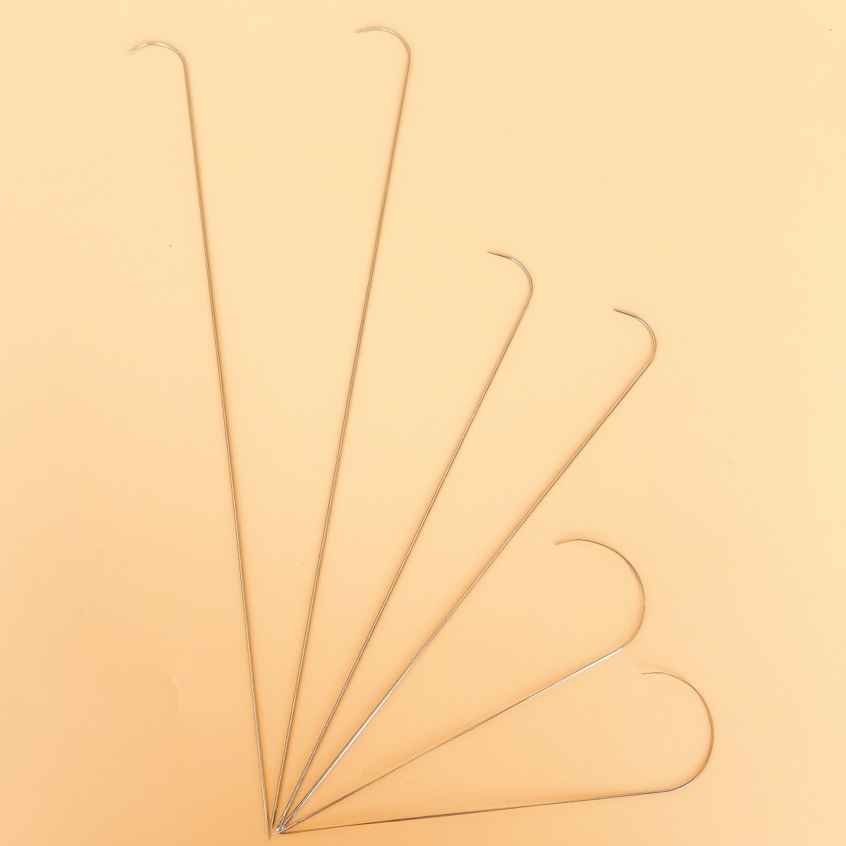 Aguja de abalorios de apertura central transfronteriza Aguja de abalorios de ojo grande Máquina de abalorios eléctrica Aguja doblada Cuentas de arroz Cuentas de cerámica blanda Cuentas de giro