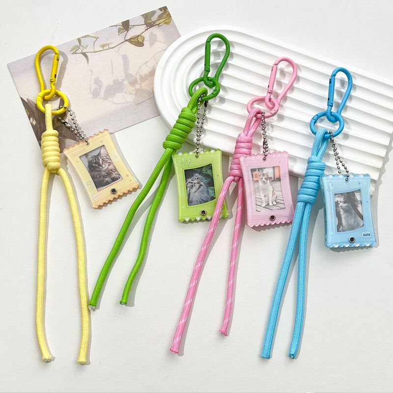 Acrylic 1.0inch Photo Frame Keychain Creative Candy Slider Idol Large Photo Card Holder Storage Pendant Manufacturer Acrylic 1.0inch Photo Frame Keychain Creative Candy Slider Idol Large Photo Card Holder Storage Pendant Manufacturer