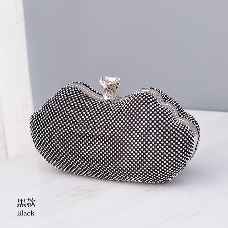 Bolso de noche de fiesta transfronteriza bolso de vestido de decoración de diamantes bolso de hombro de cadena de embrague retro europeo y americano banquete bolso de mujer al por mayor