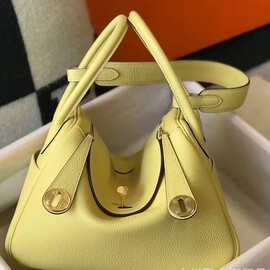 2026年新款枕头包 真皮医生包腋下手提单肩斜挎药箱包女