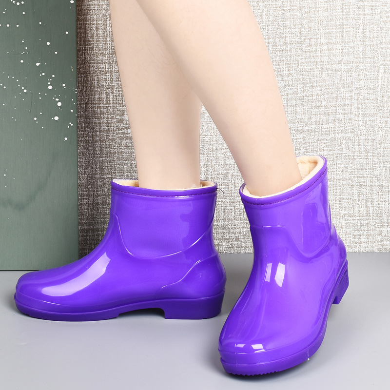 Zapatas de lluvia de mujer, botas de lluvia de cacho corto para adultos, zapatos de goma de cocina de barril bajo resistentes al desgaste, impermeables, antideslizantes, zapatos de agua calientes. image 4