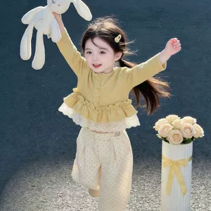 Весенний комплект детский лонгслив кардиган штаны в западном стиле