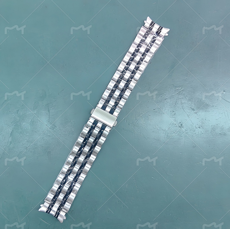 Adecuado para Samsung Galaxy watch5 siete plantas correa de acero inoxidable nuevo watch6 siete cuentas hebilla plana correa de reloj