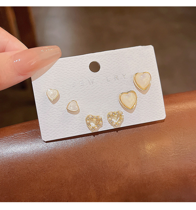 Elegant Heart Shape Alloy Resin Rhinestone Enamel Womenu0027S Ear Studs 1 Pair