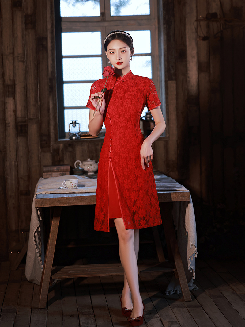 订婚回门旗袍敬酒服新娘结婚2023新款女酒红色敬酒宴会走秀中旗袍-阿里巴巴