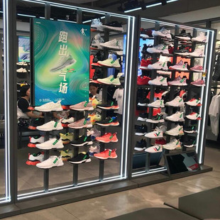 Wholesale Custom Clothing Store Sneaker Racks, Shoe Store Island Racks, Multi-Layer Illuminated Shoe Racks for Men's and Women's Shoes