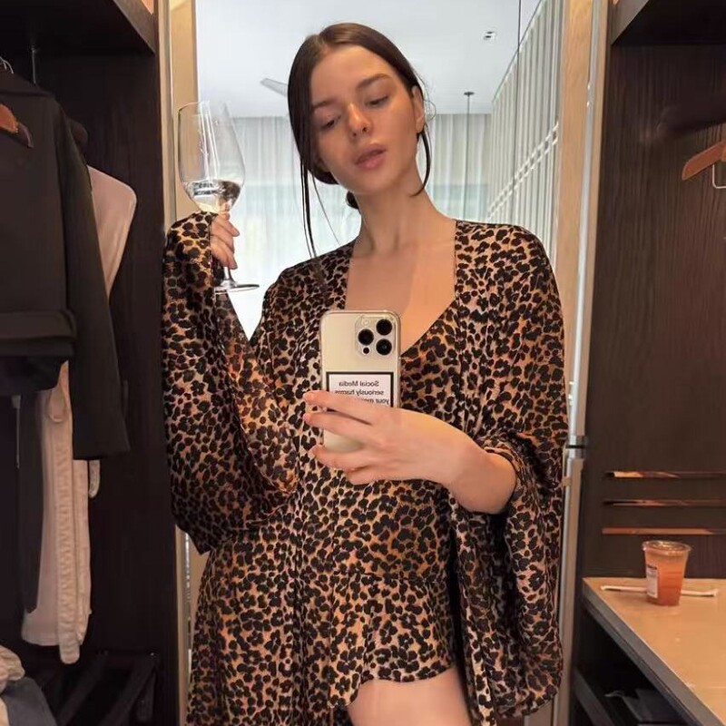 Yase [Supermodel Leopard Print] Sexy Leopard Print Suspender Shorts Three-Piece Set High-End Light Luxury Temperament Home Clothes