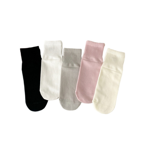 2024 Spring and Autumn New Women's Socks Japanese Girls White Love Socks Breathable Short Cotton Socks Zhuji Wholesale